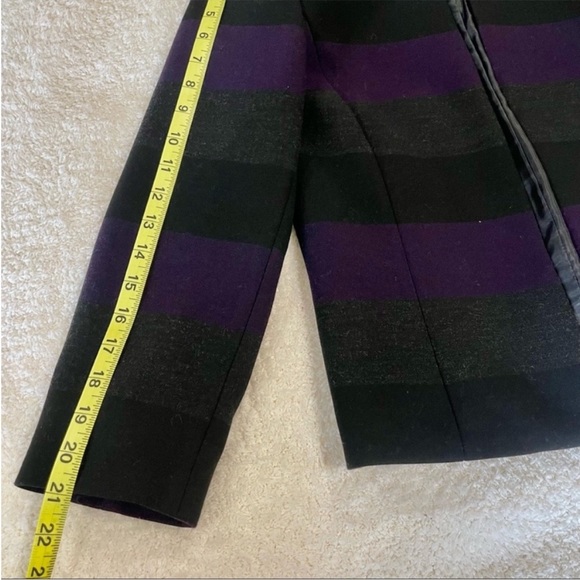 Tahari Blazer Striped Collarless Purple Gray Black Women's Size 4 - Picture 7 of 12